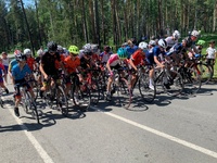 Первенство Свердловской области, в дисциплине шоссе-критериум-1 тур. - Государственное автономное учреждение Свердловской области спортивная школа олимпийского резерва по велоспорту "Велогор"